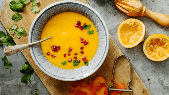 Rotfruktssoppa med pumpa