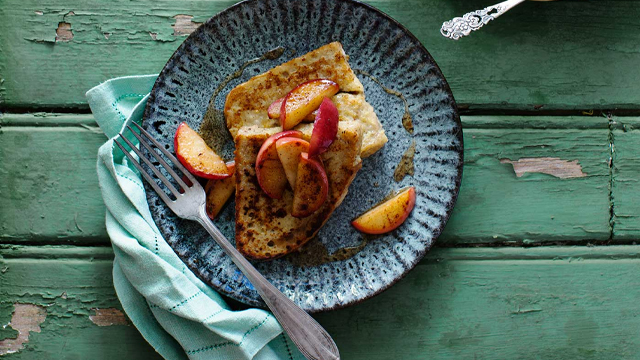 Fattige riddare på en blå tallrik.