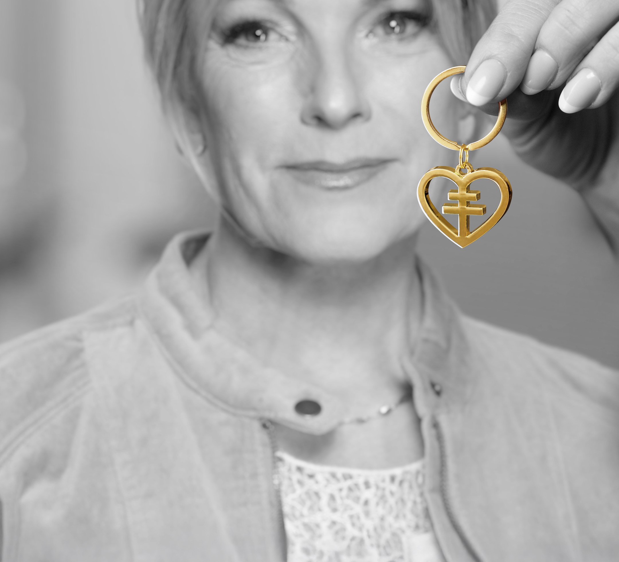 Kristina med en nyckelring