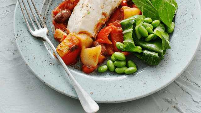 Fiskgryta med mycket grönt