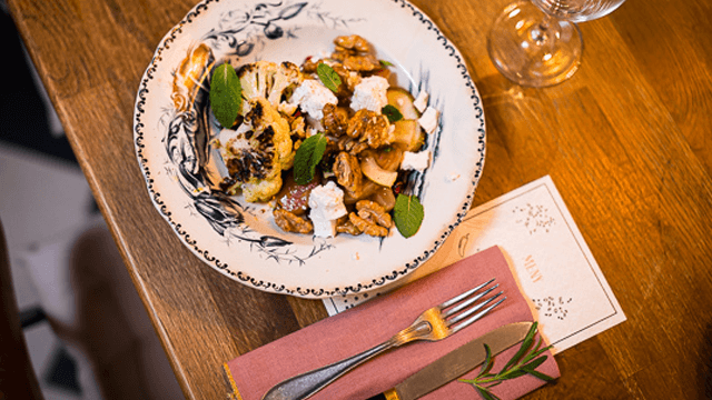 Markiz recept på blomkål med tillbehör.