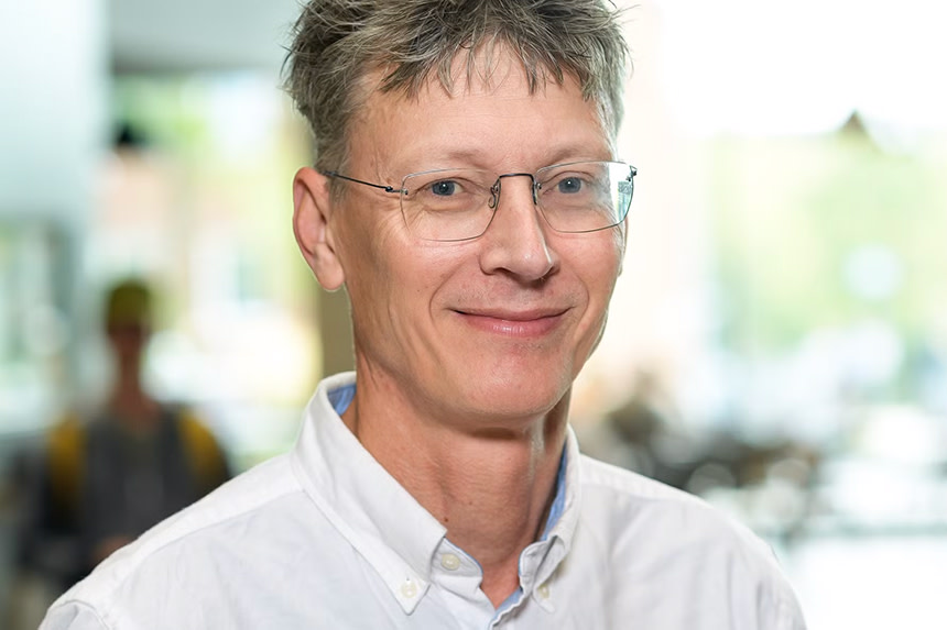 Johan Nilsson, professor och överläkare i Thoraxkirurgi vid Lunds universitet.