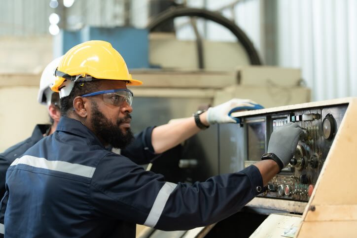 predictive maintenance dashboard technician