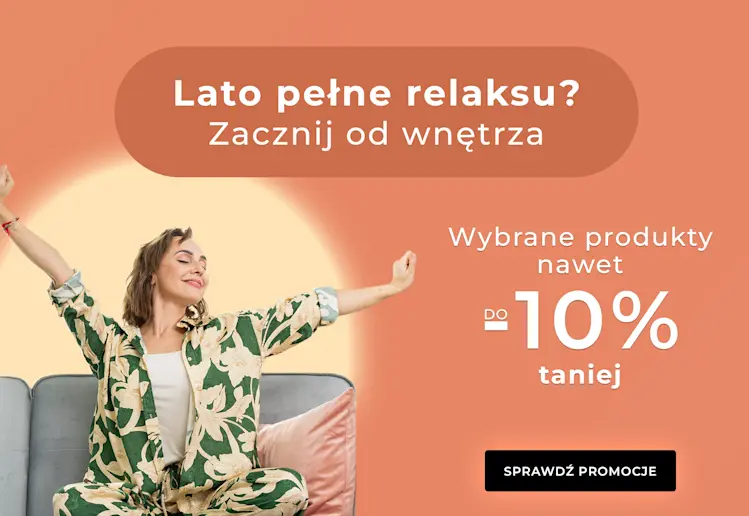 Baner letniej promocji ELTAP – kobieta w kwiecistym ubraniu siedzi na sofie i przeciąga się z uśmiechem; hasło: ‘Lato pełne relaksu? Zacznij od wnętrza’; wybrane produkty nawet do -10% taniej.