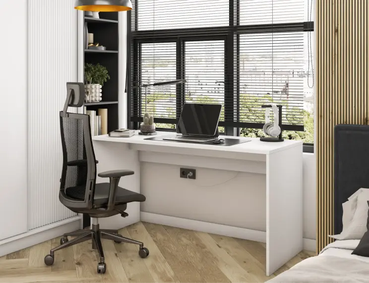 Białe biurko, czyli stylowe miejsce pracy