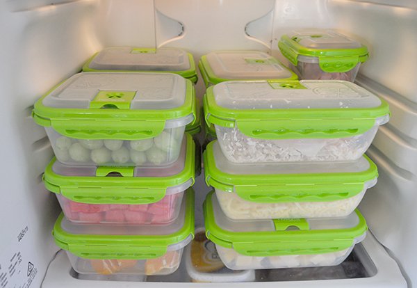 Fridge-continers -Image-sourced-from-The-Organised-Housewife