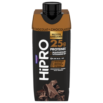 Découvrez notre délicieuse boisson UHT protéinée HiPRO Saveur chocolat, avec 25g de protéines et sans matières grasses. A emporter partout avec vous grâce à sa formule ambiante !