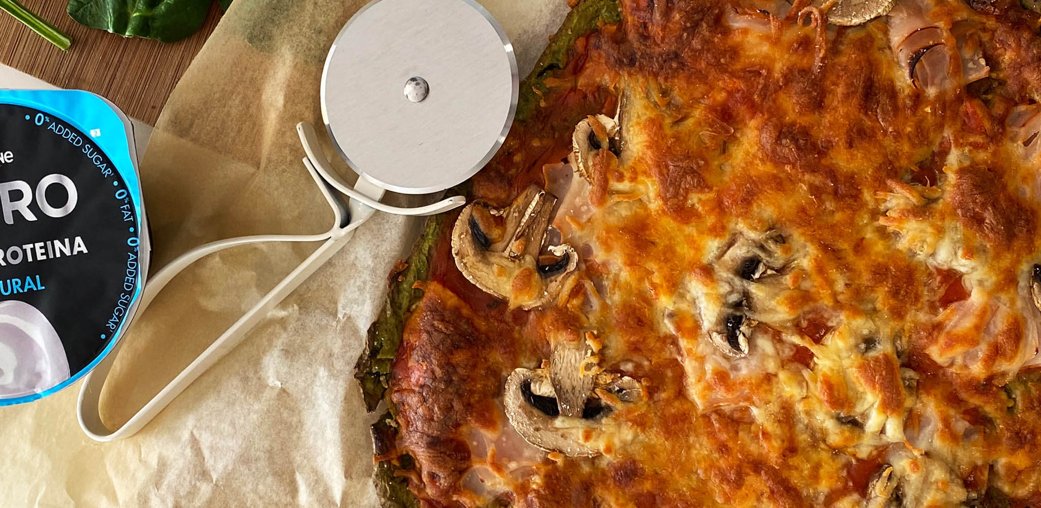 Torta com massa de iogurte