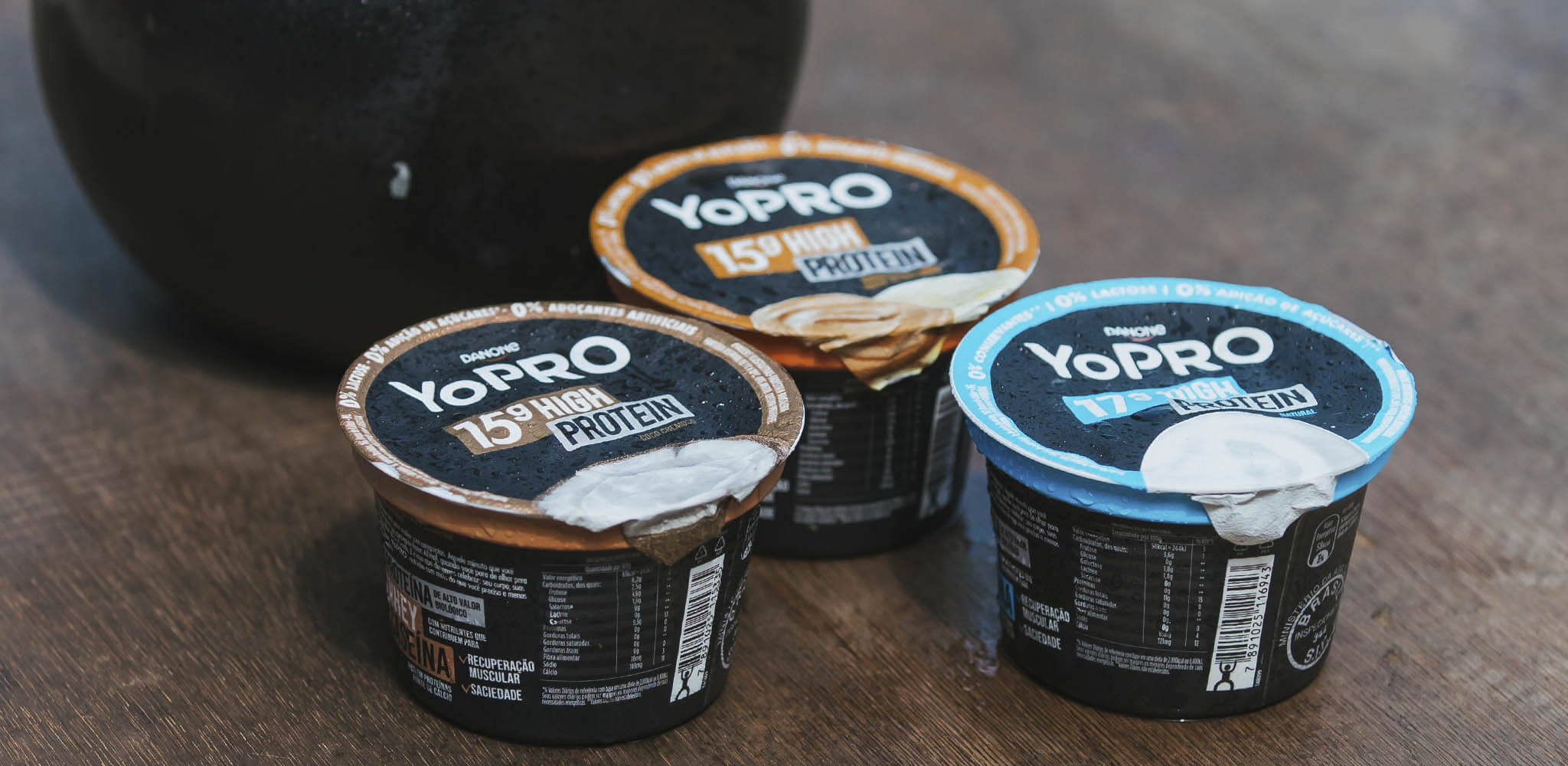 3 potes de YoPRO 