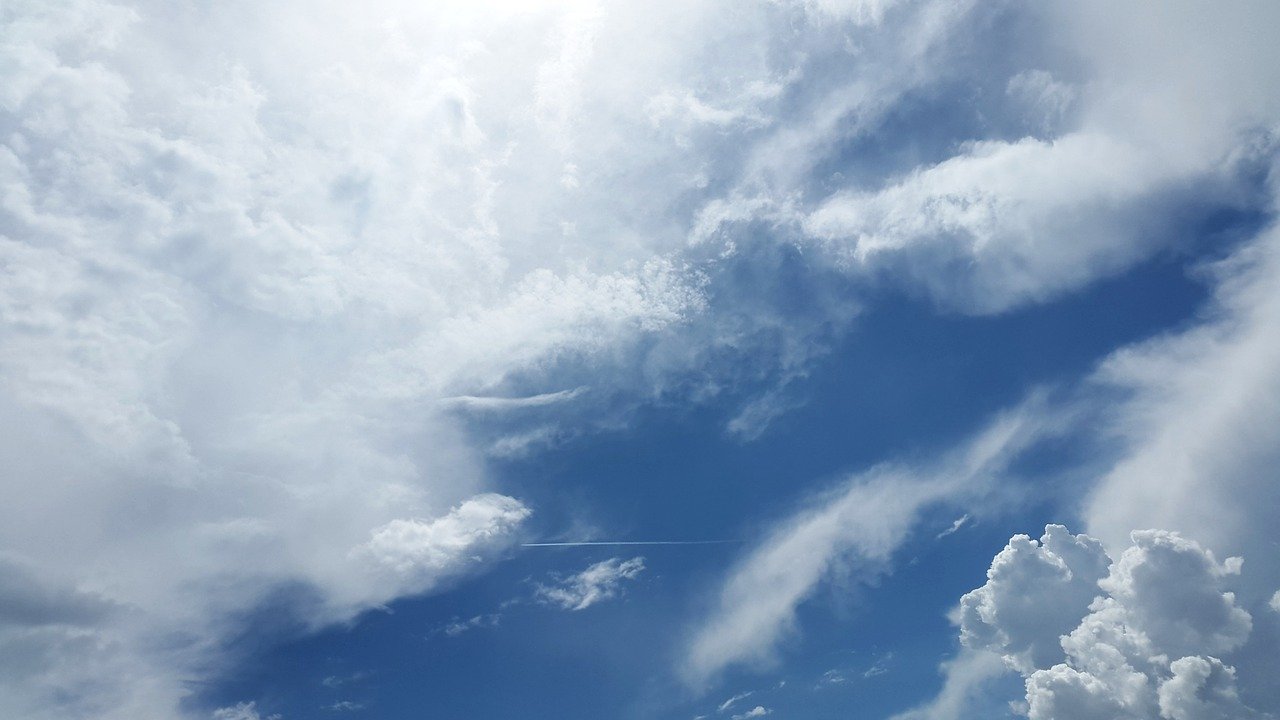 sky-1441936 1280