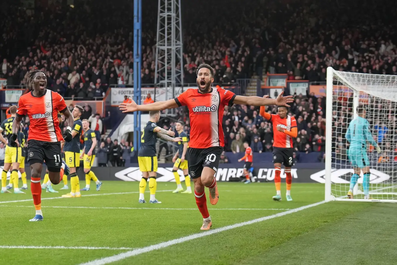 ltfc_luton_v_newcastle_23dec23_townsend_goal_027.jpg