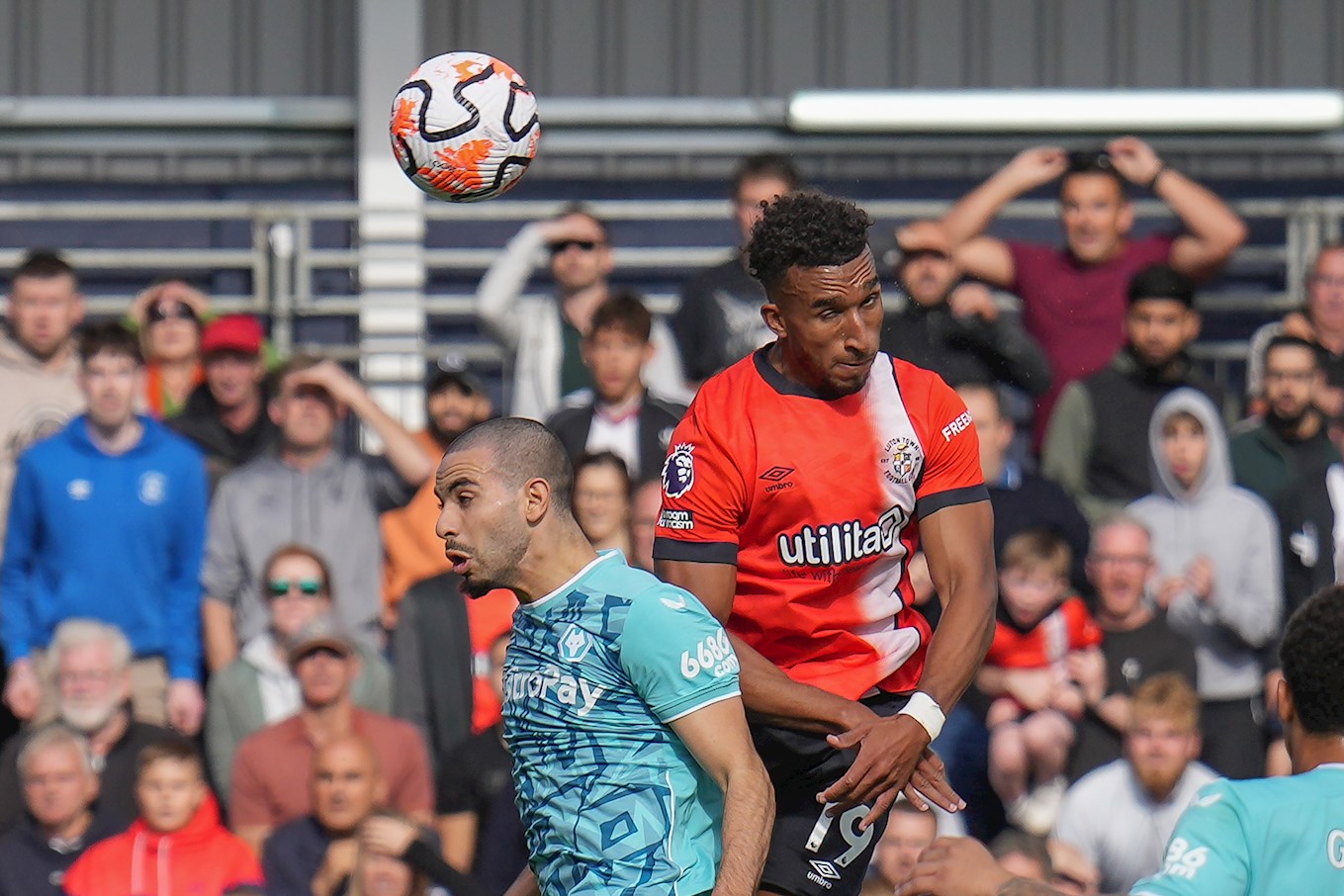 ltfc_luton_v_wolves_23sep23_0024.jpg