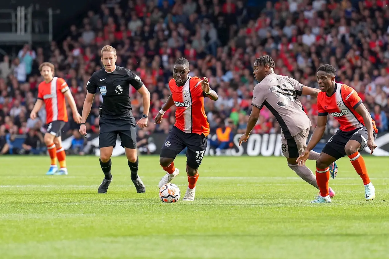 ltfc_luton_v_tottenham_07oct23_0026.jpg