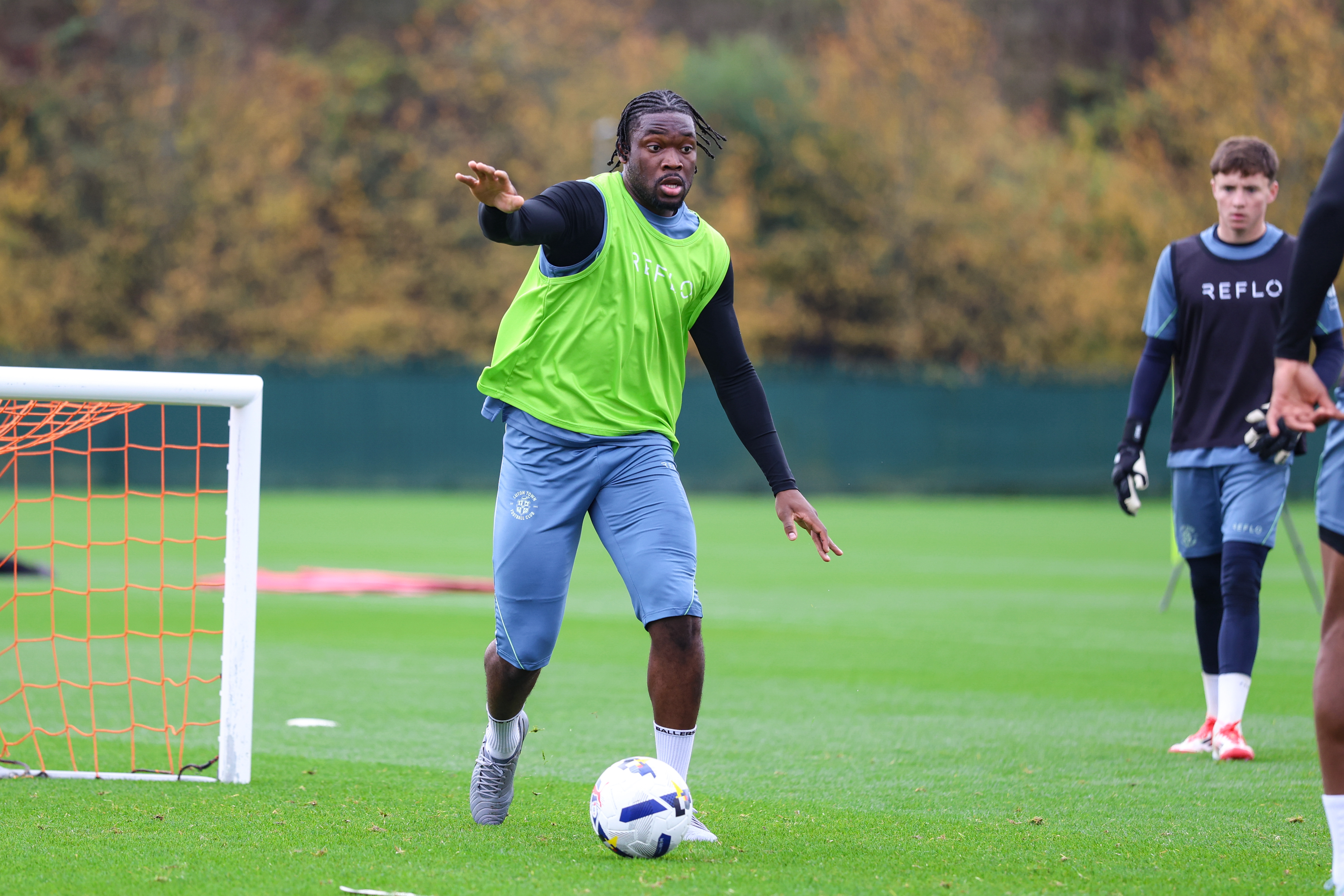 GD Luton Pre Mansfield Training 127 Image