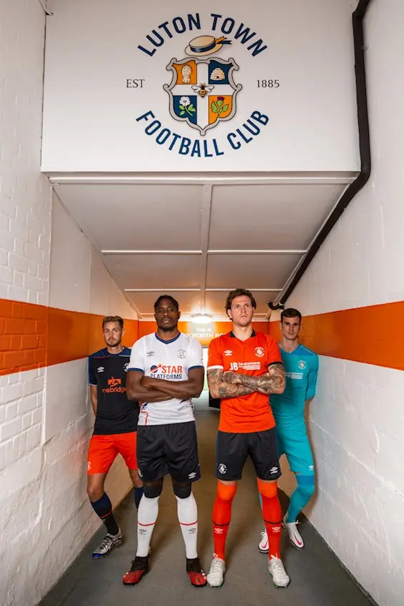 lutontownfcmens-14.jpg