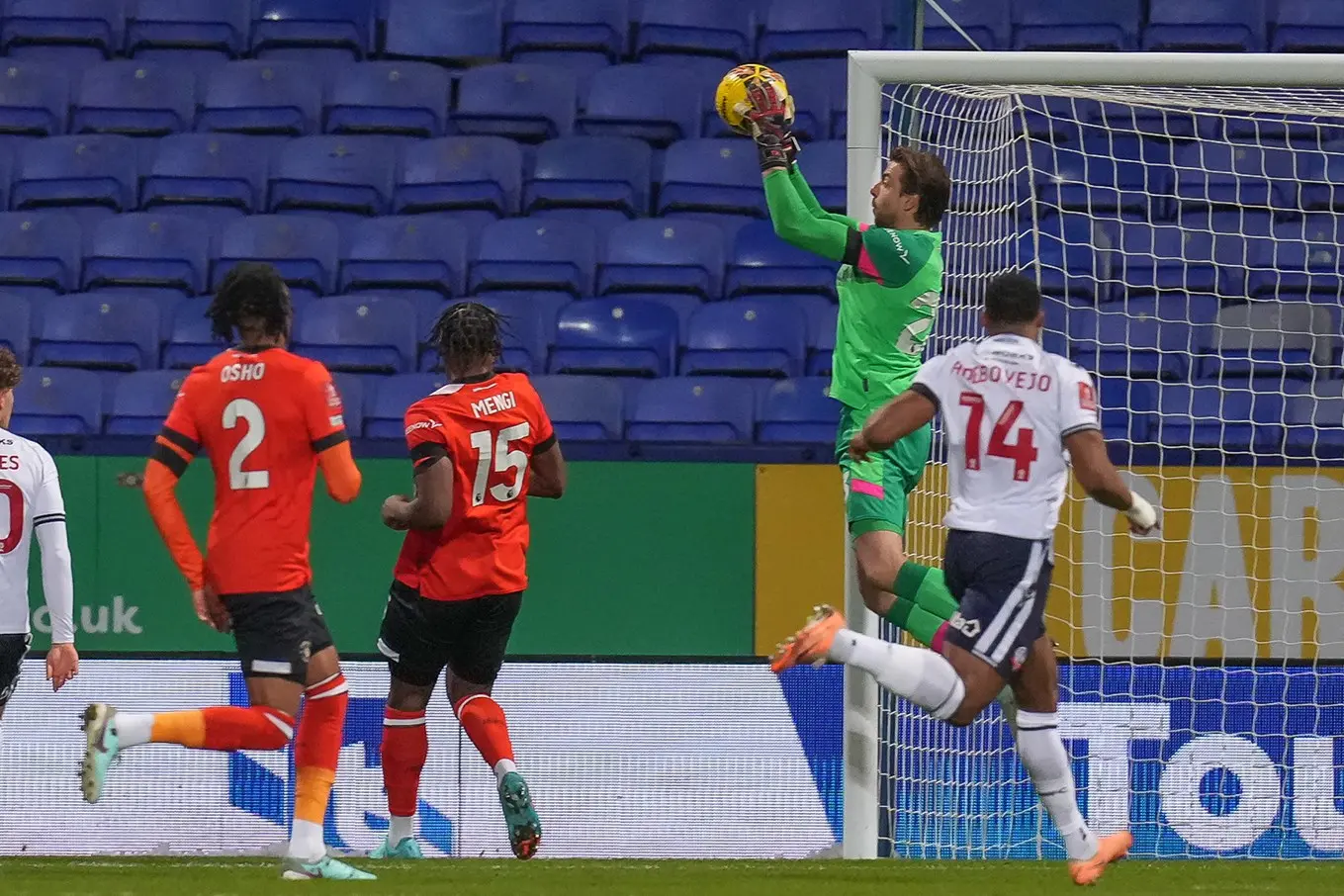 ltfc_bolton_v_luton_16jan24_012.jpg