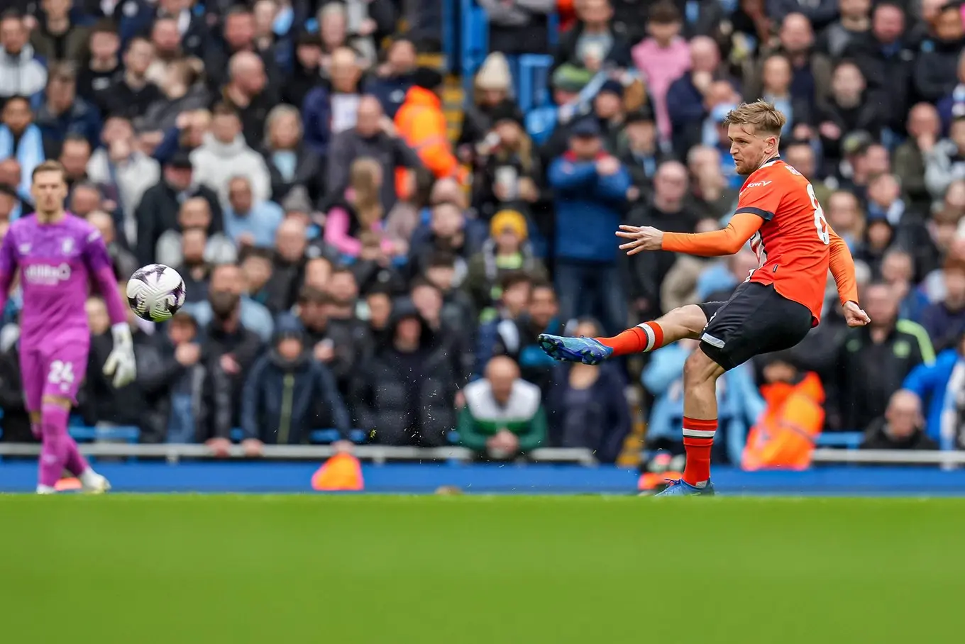 ltfc_mancity_v_luton_13apr24_025.jpg