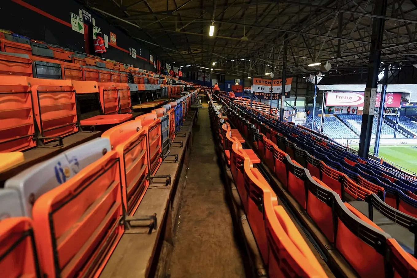 pmi_luton_v_middlesbrough_240423_24apr23_020.jpg