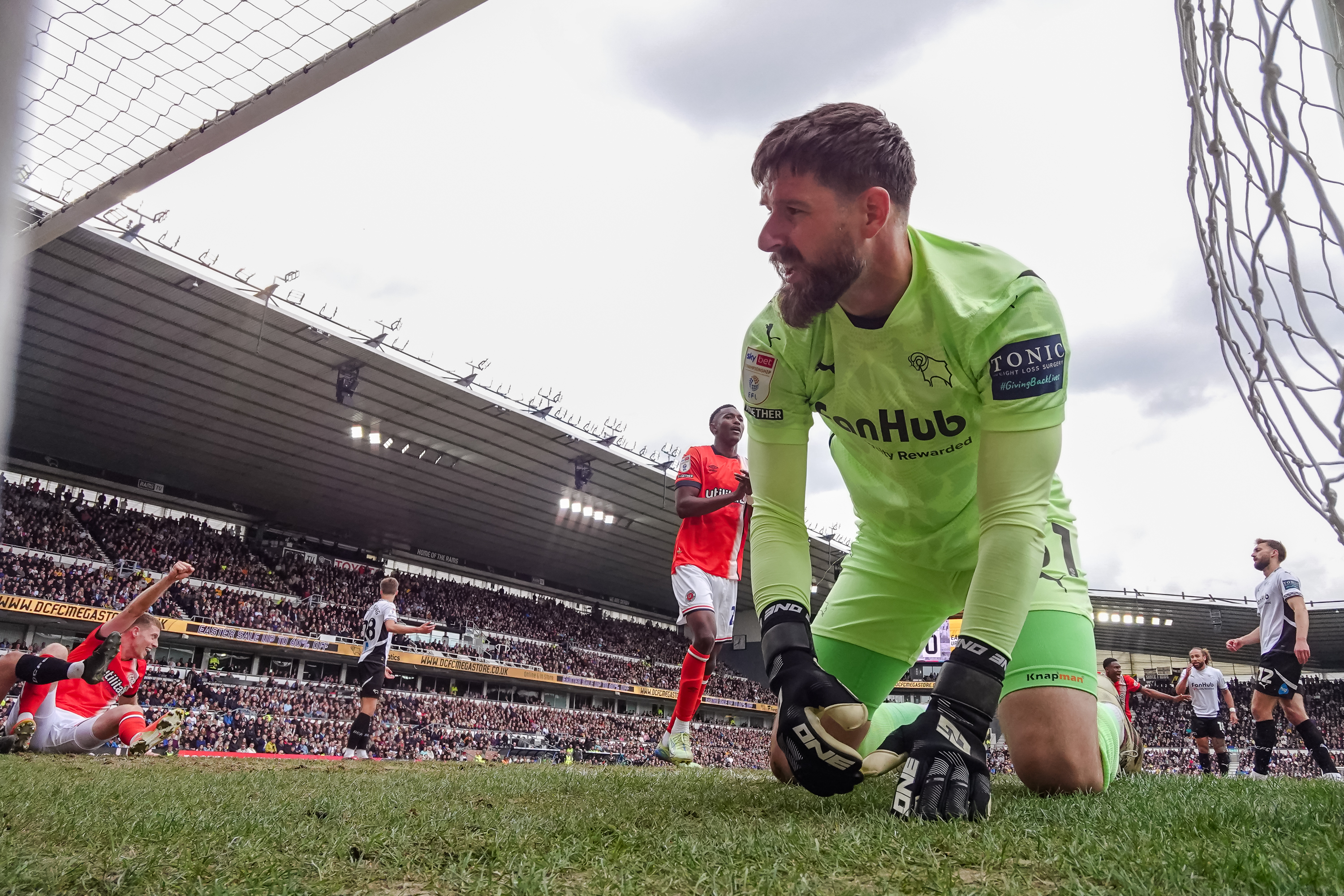 PMI Derby v Luton 18APR25 0087 Image