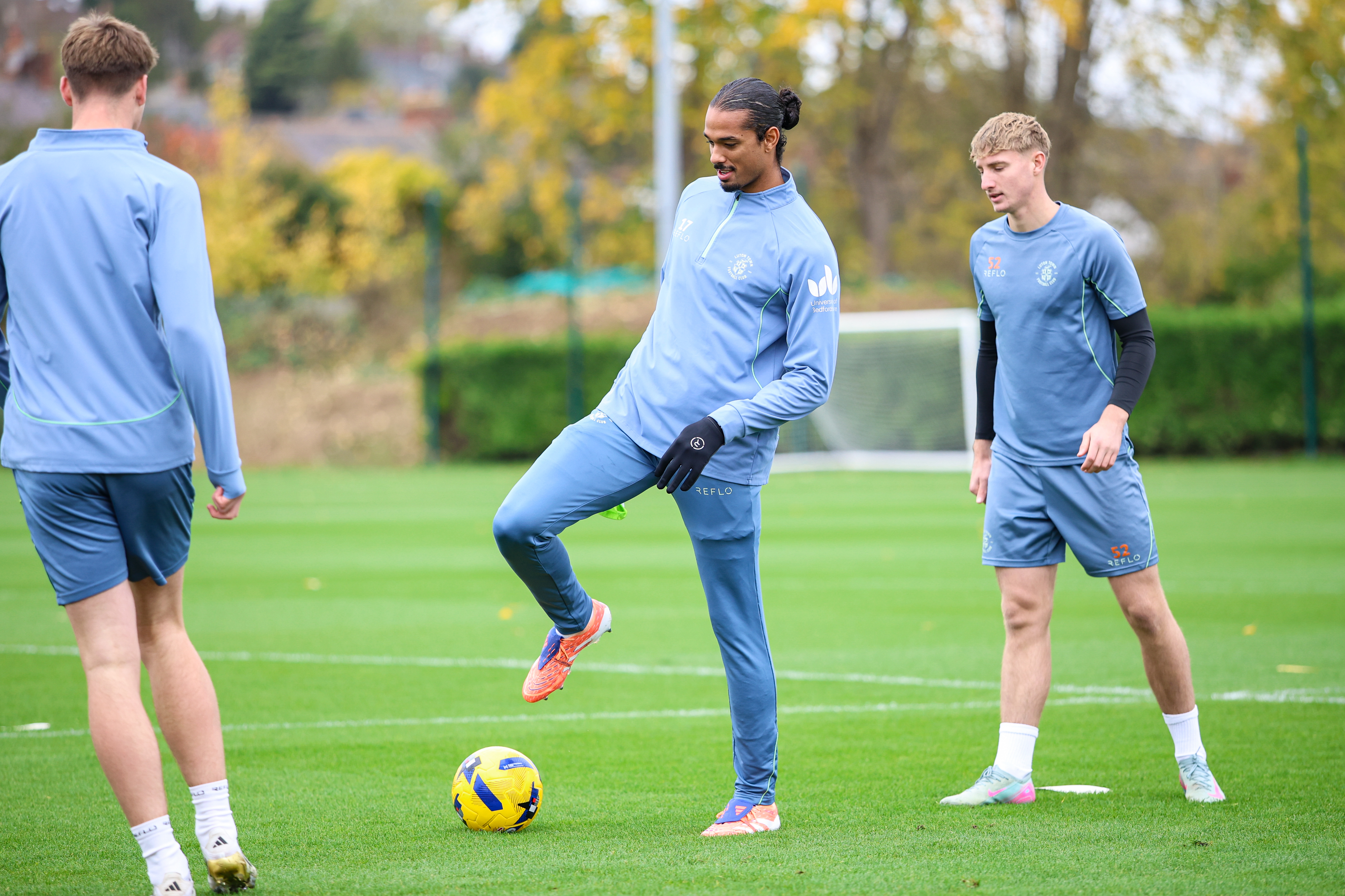 GD Luton Training Pre BrightonU21s 068 Image