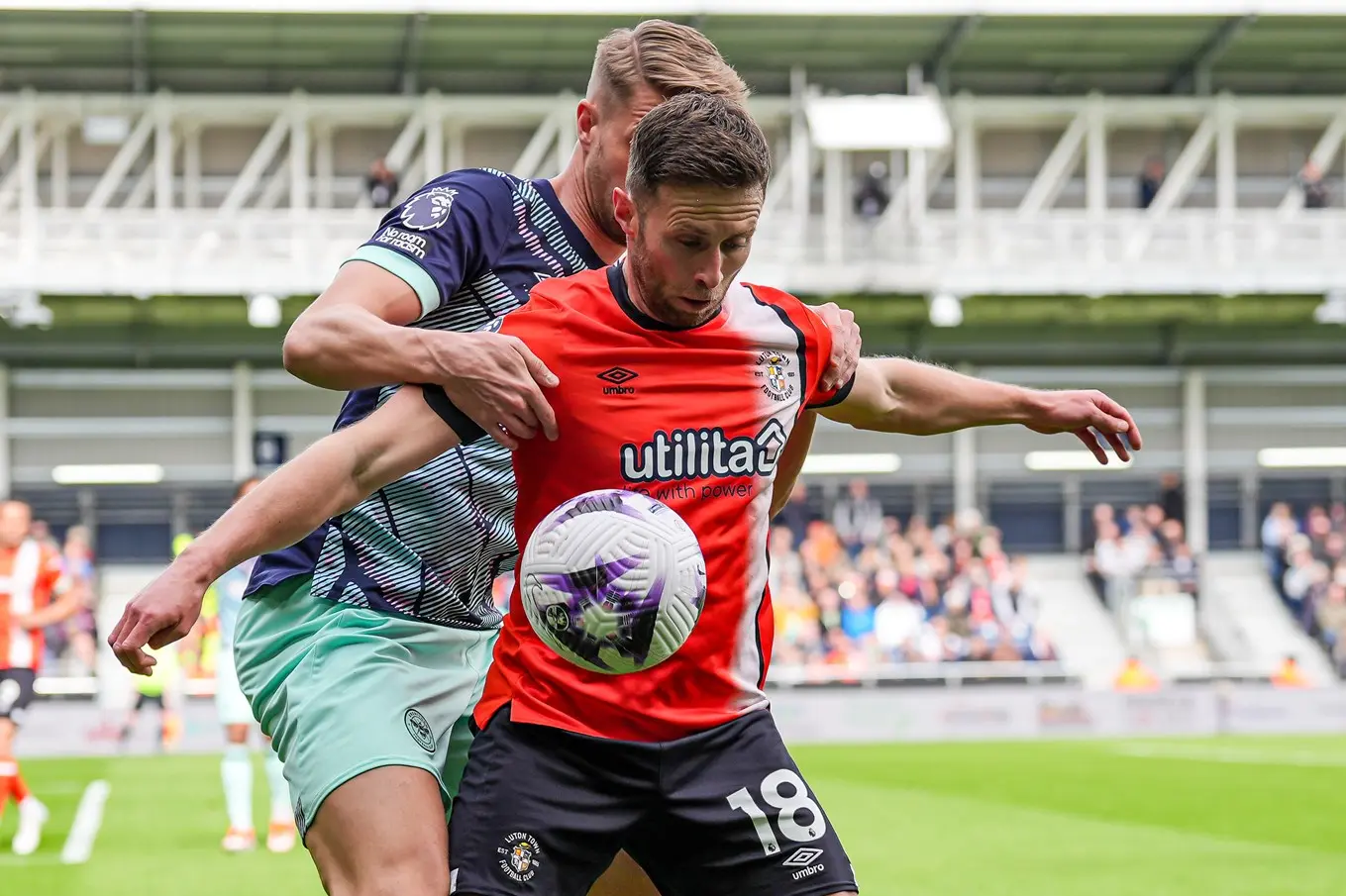 ltfc_luton_v_brentford_20apr24_015.jpg