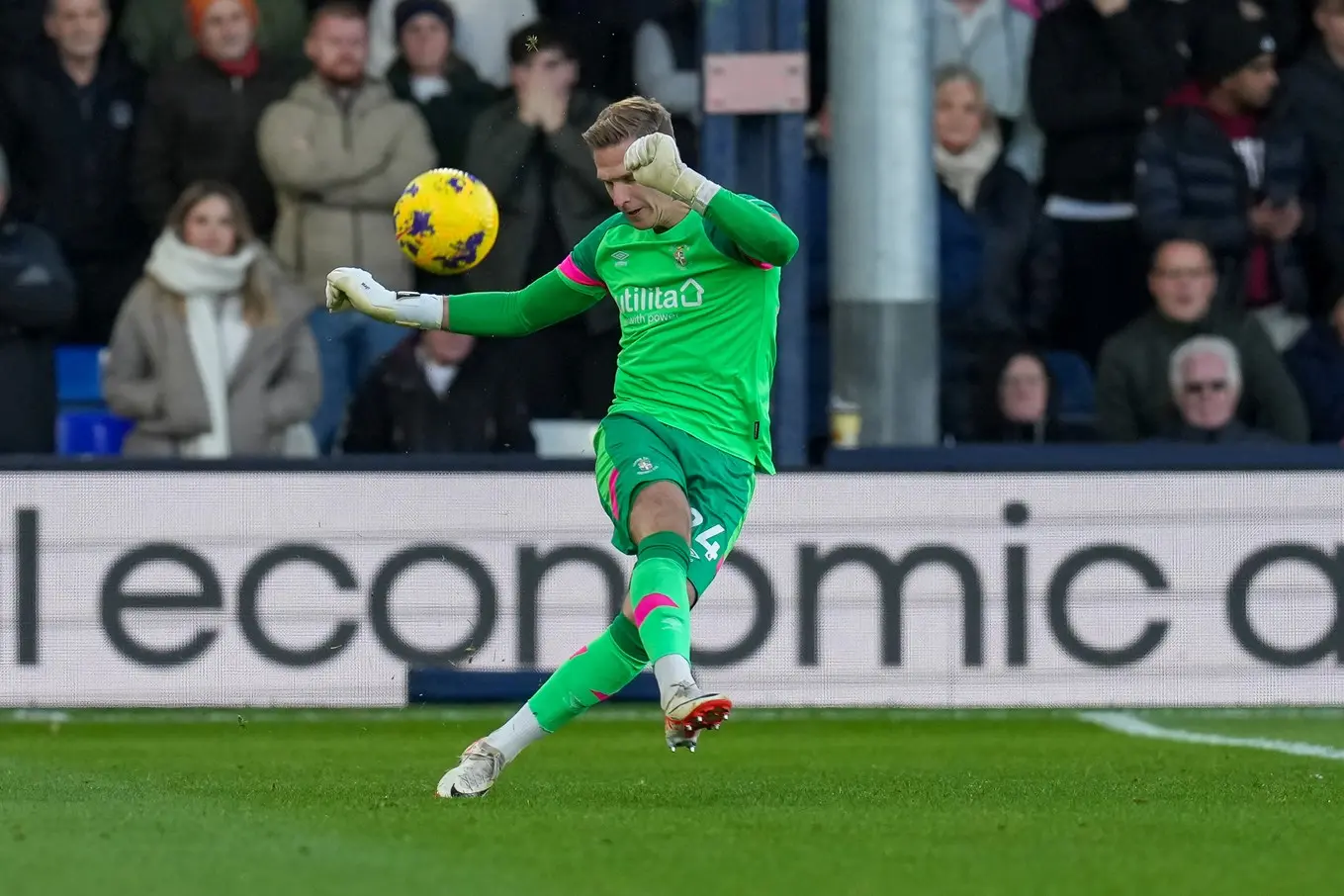 ltfc_luton_v_crystal_palace_25nov23_024.jpg