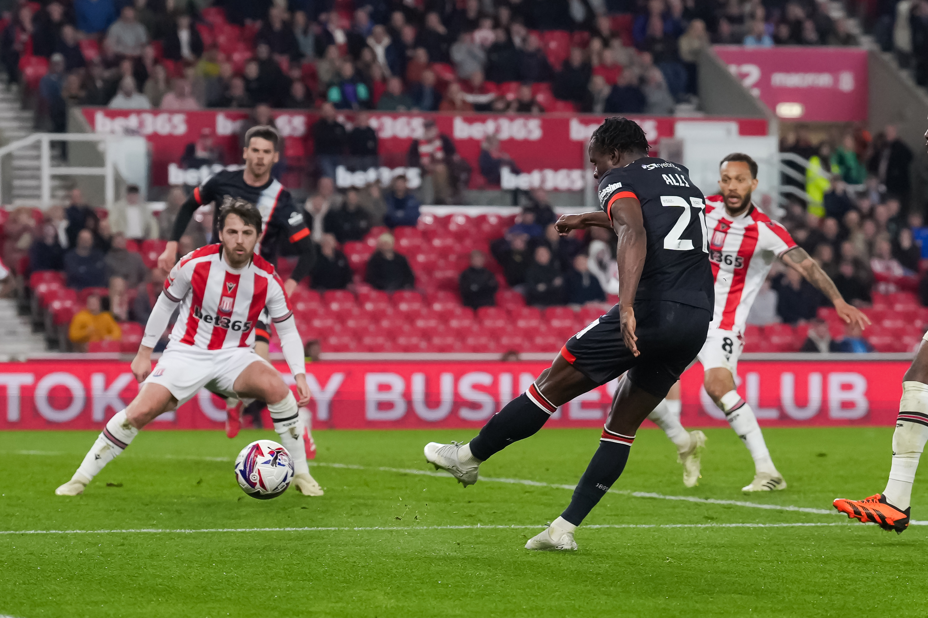 PMI Stoke v Luton 08APR25 Alli Goal 0022 Image