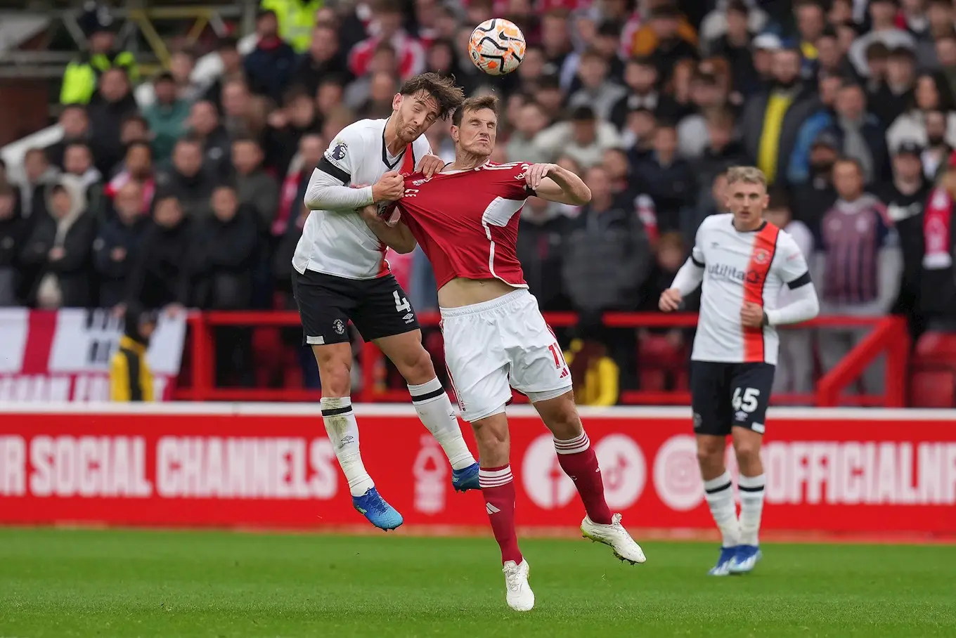 ltfc_nottingham_forest_v_luton_21oct23_0034.jpg