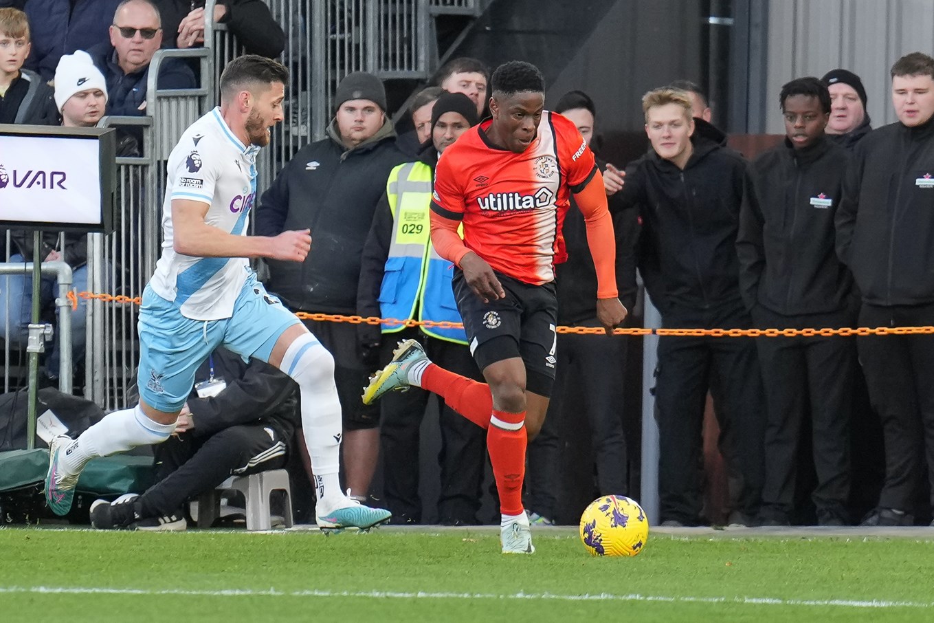 ltfc_luton_v_crystal_palace_25nov23_029.jpg