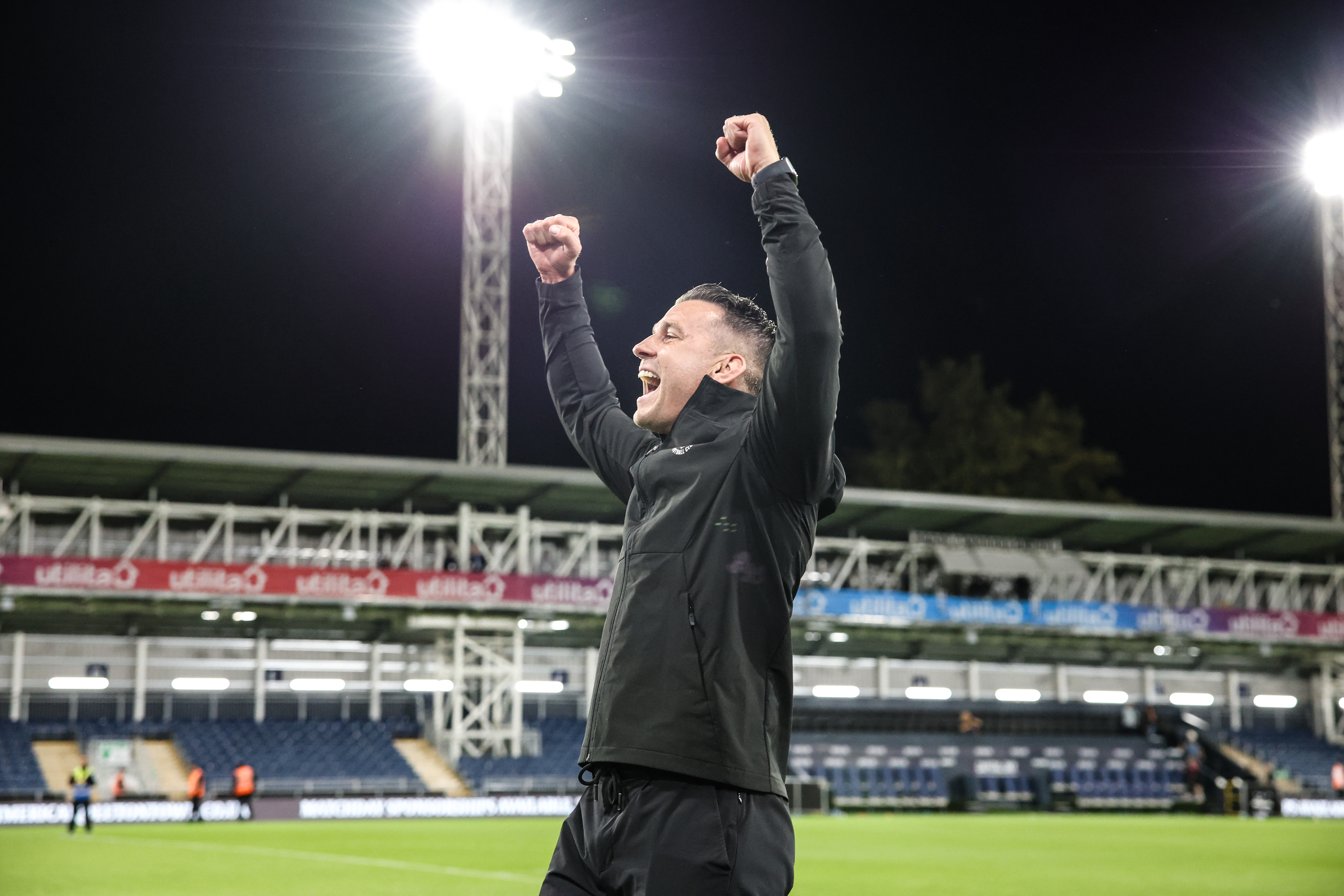 GD Luton v Wigan 19AUG25 053 Image