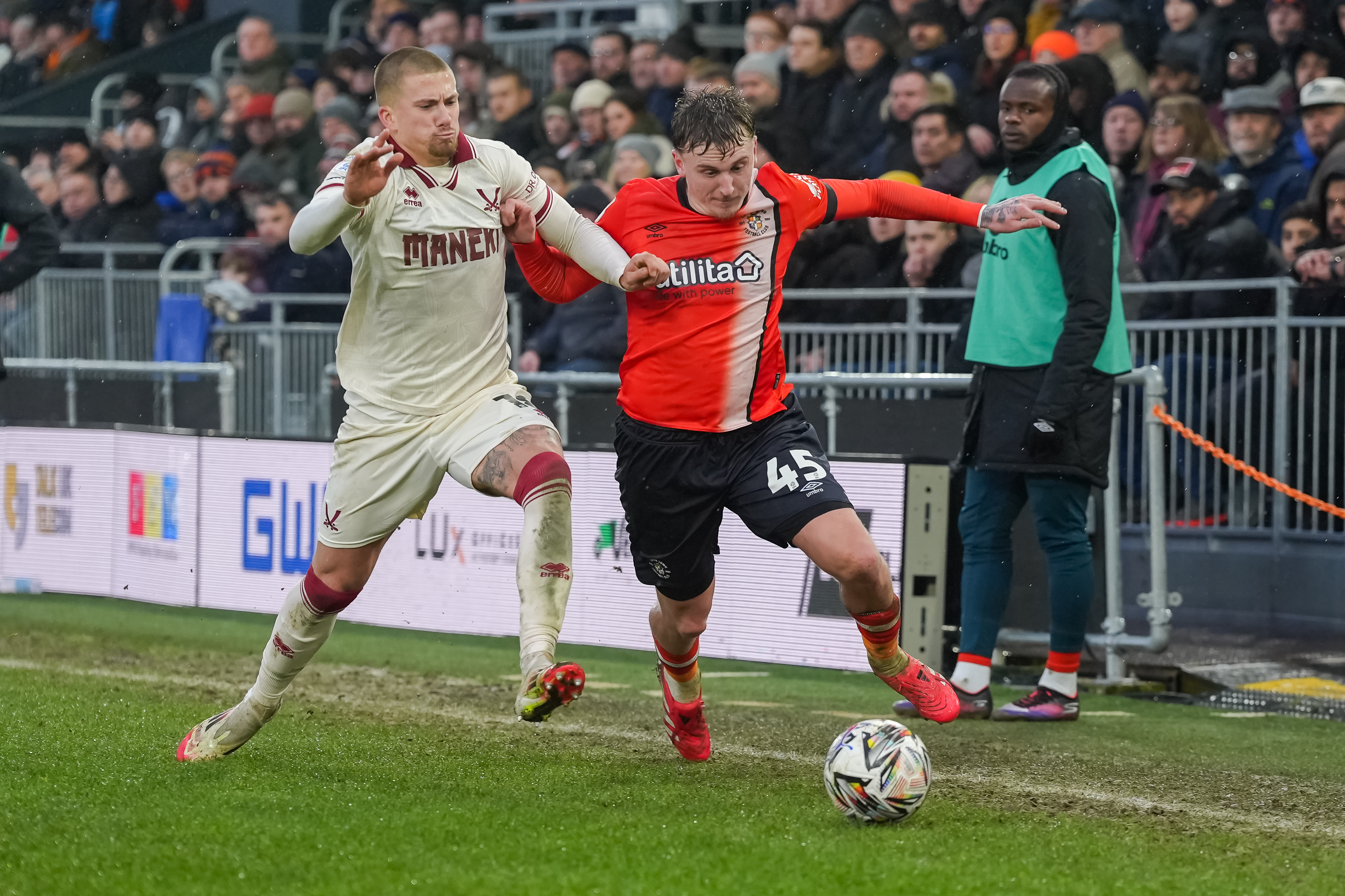 PMI Luton v Sheff Utd 15FEB25 0030 Image