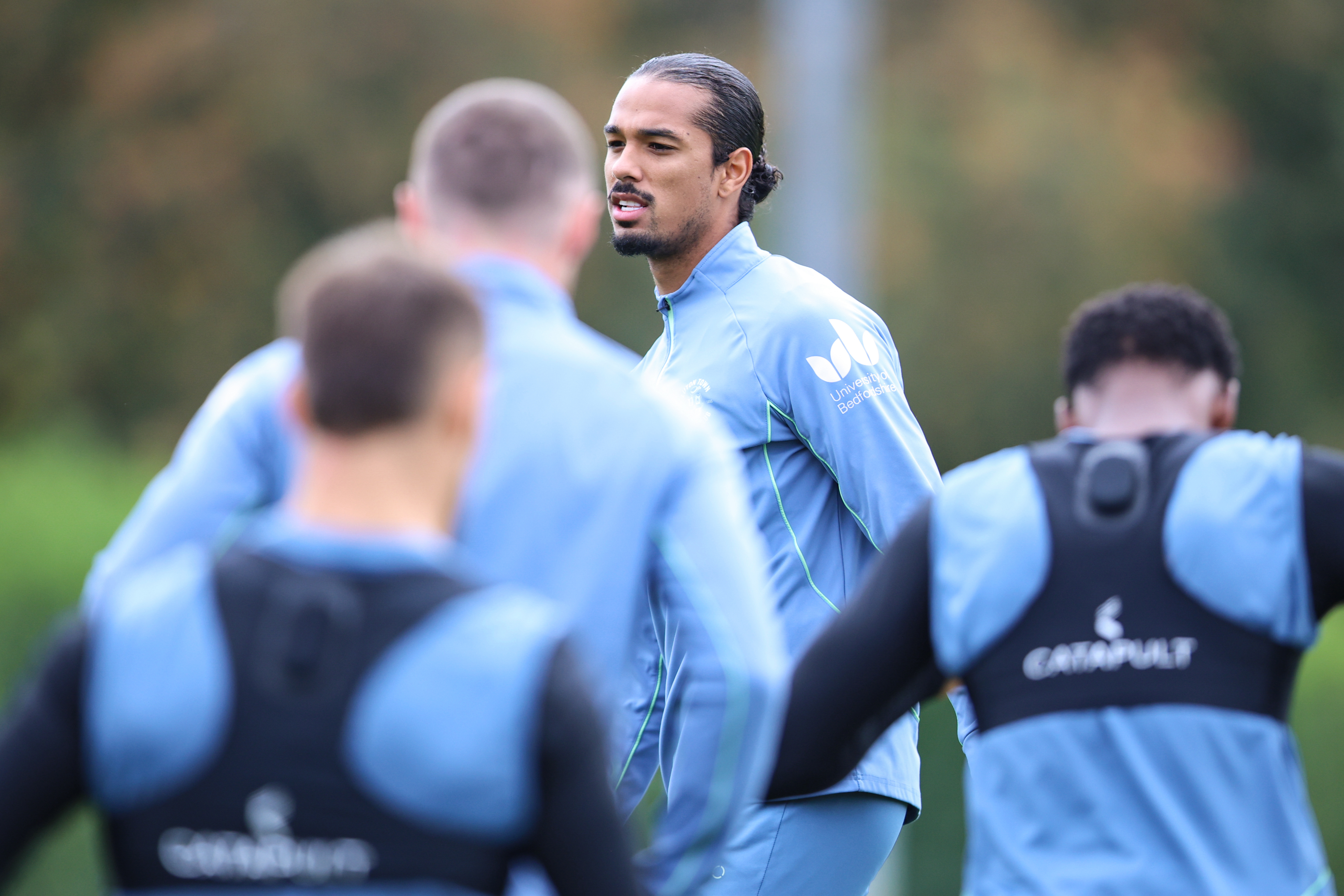 GD Luton Pre Mansfield Training 025 Image