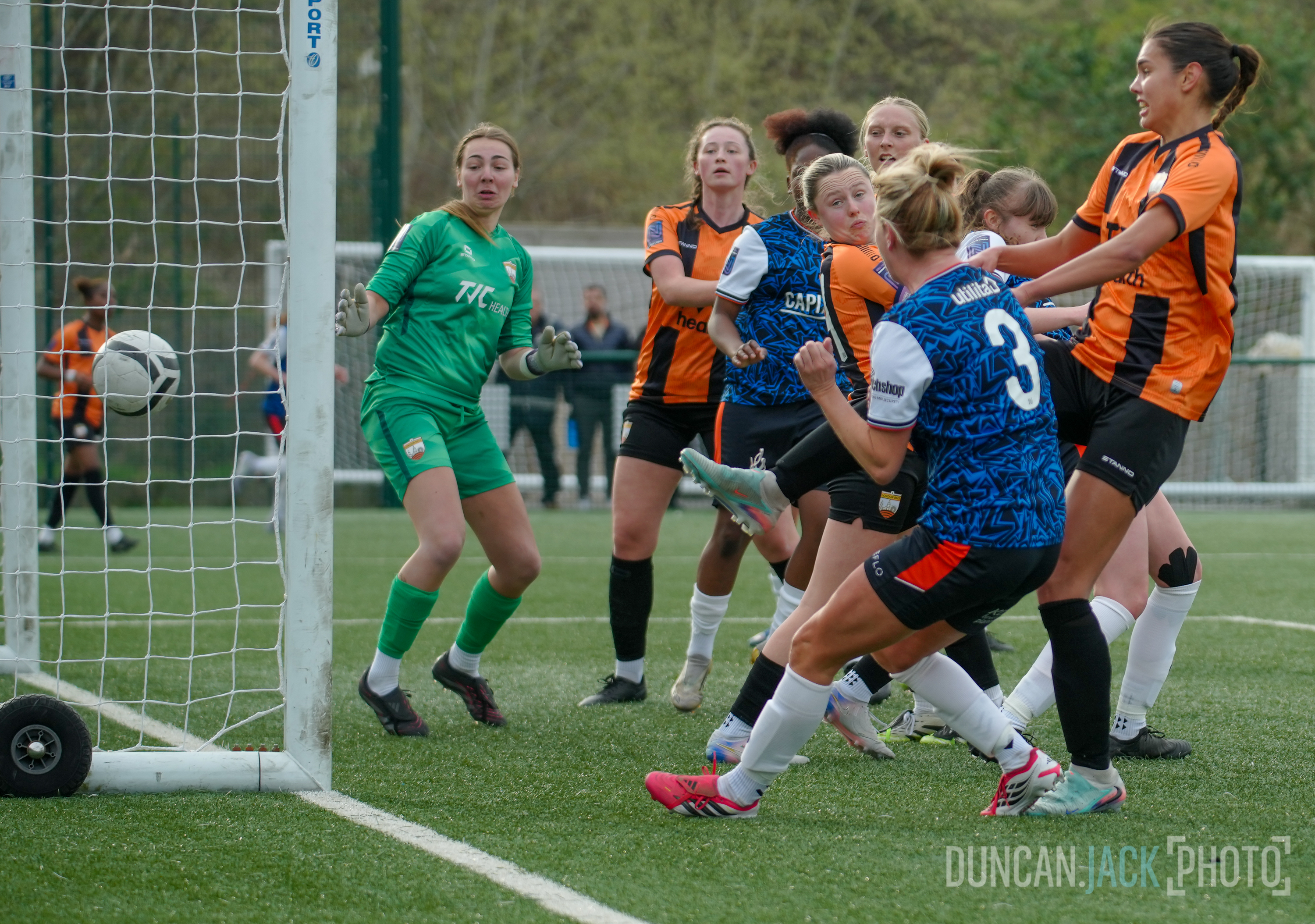 LTLFC Away London Bees 22.3.26 00046 Image