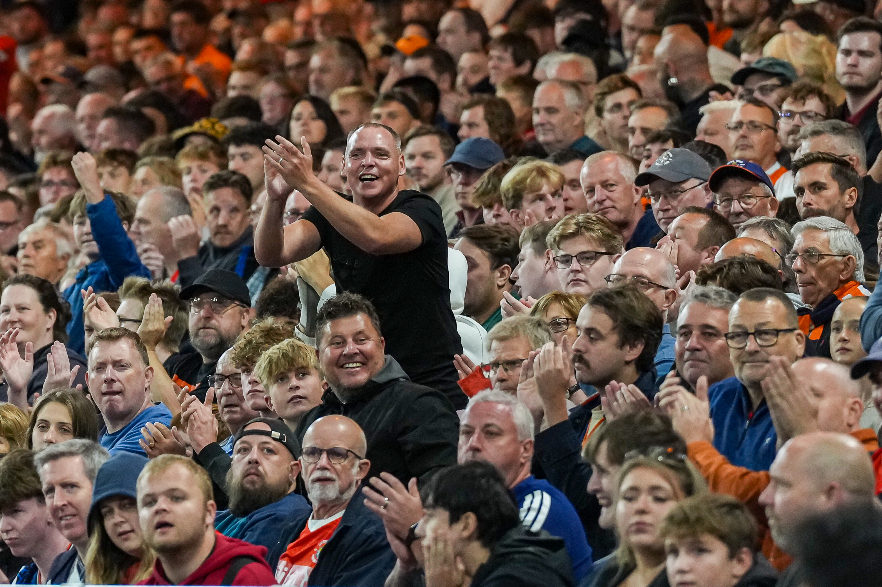 PMI Luton v Wigan 19AUG25 0059 Image