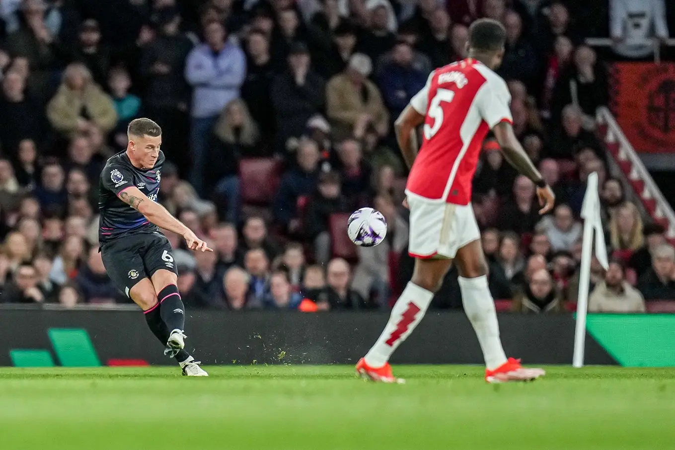 ltfc_arsenal_v_luton_03apr24_017.jpg