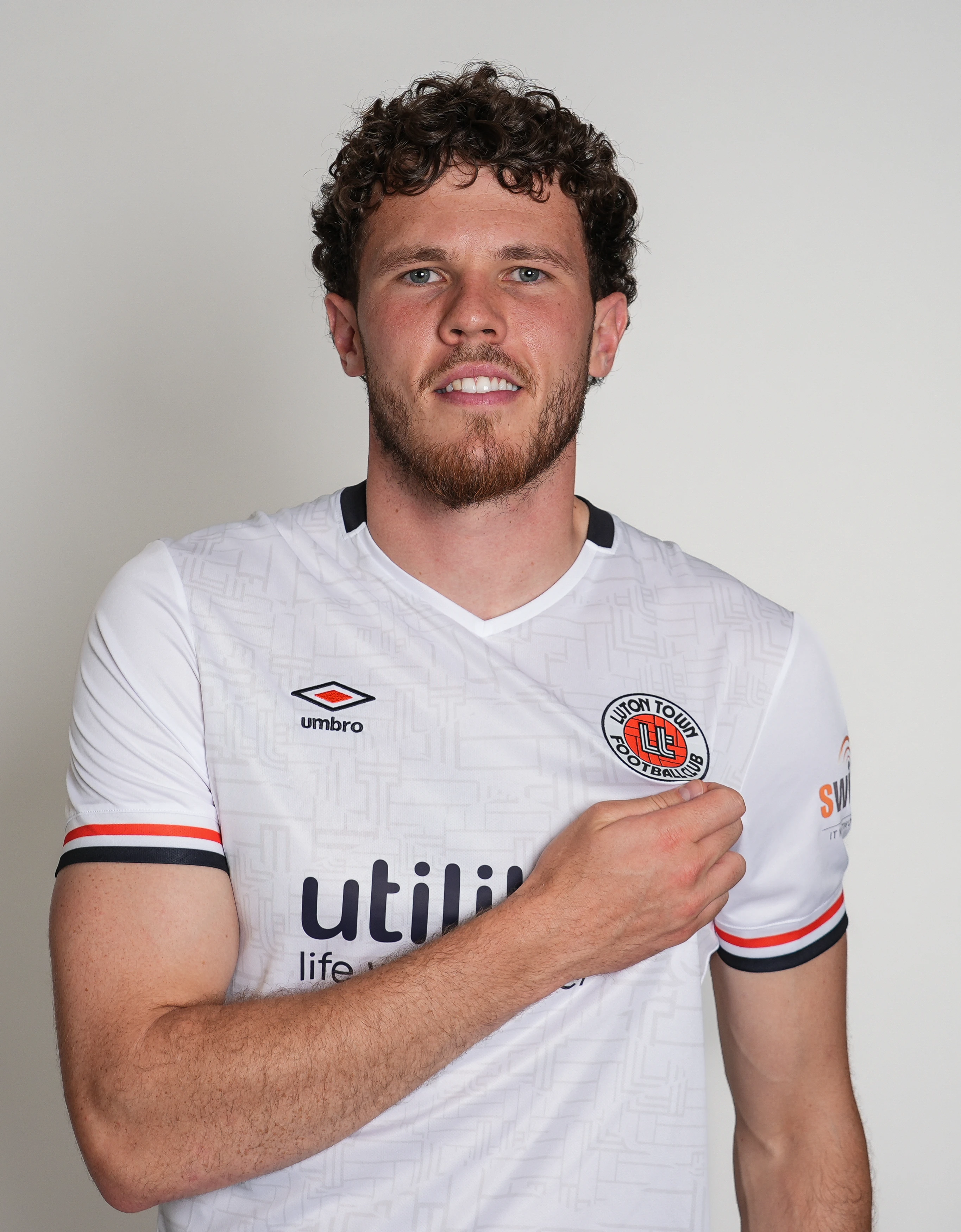 Retro crest returns to new third shirt - Luton Town FC