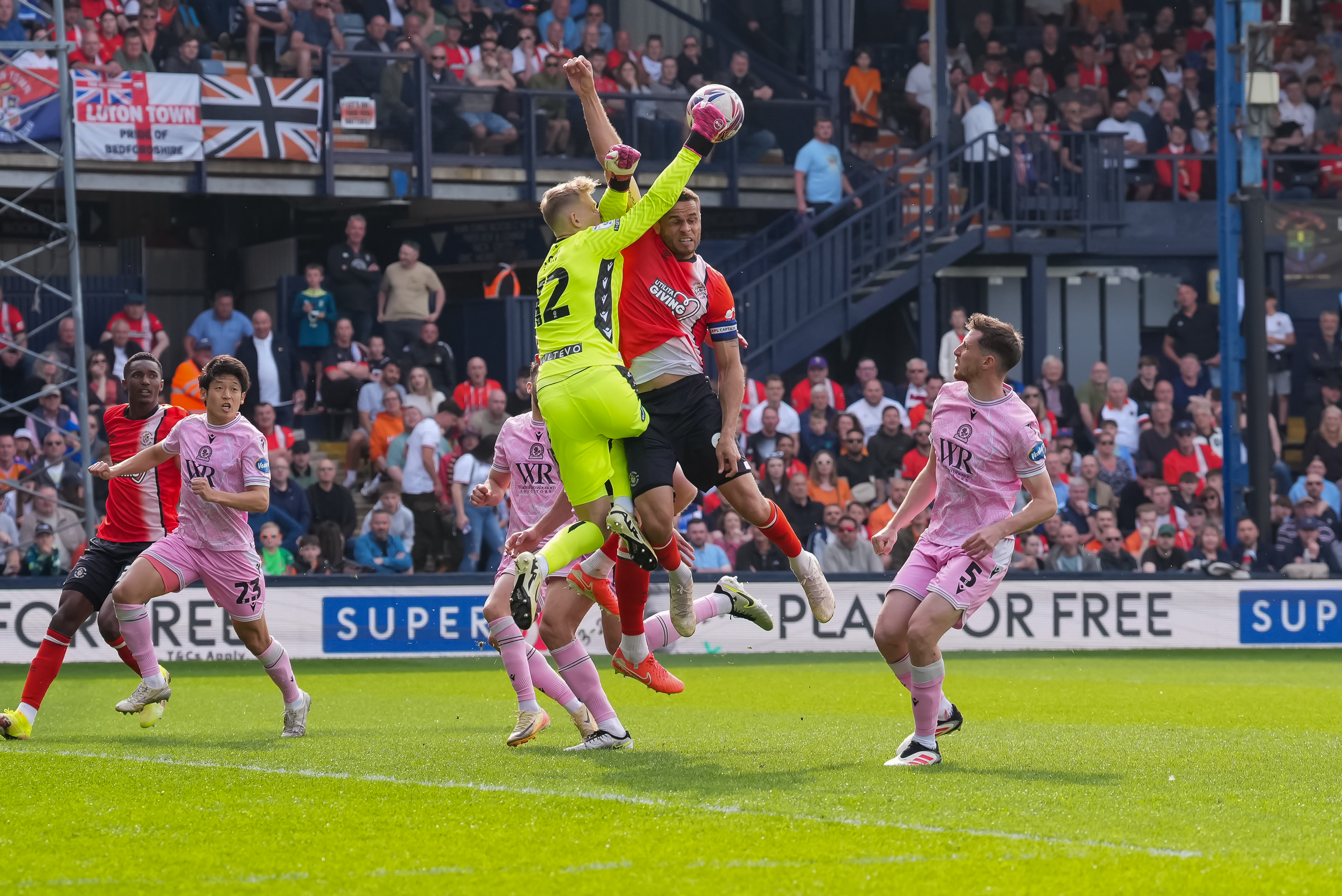 PMI Luton v Blackburn 12APR25 0056 Image