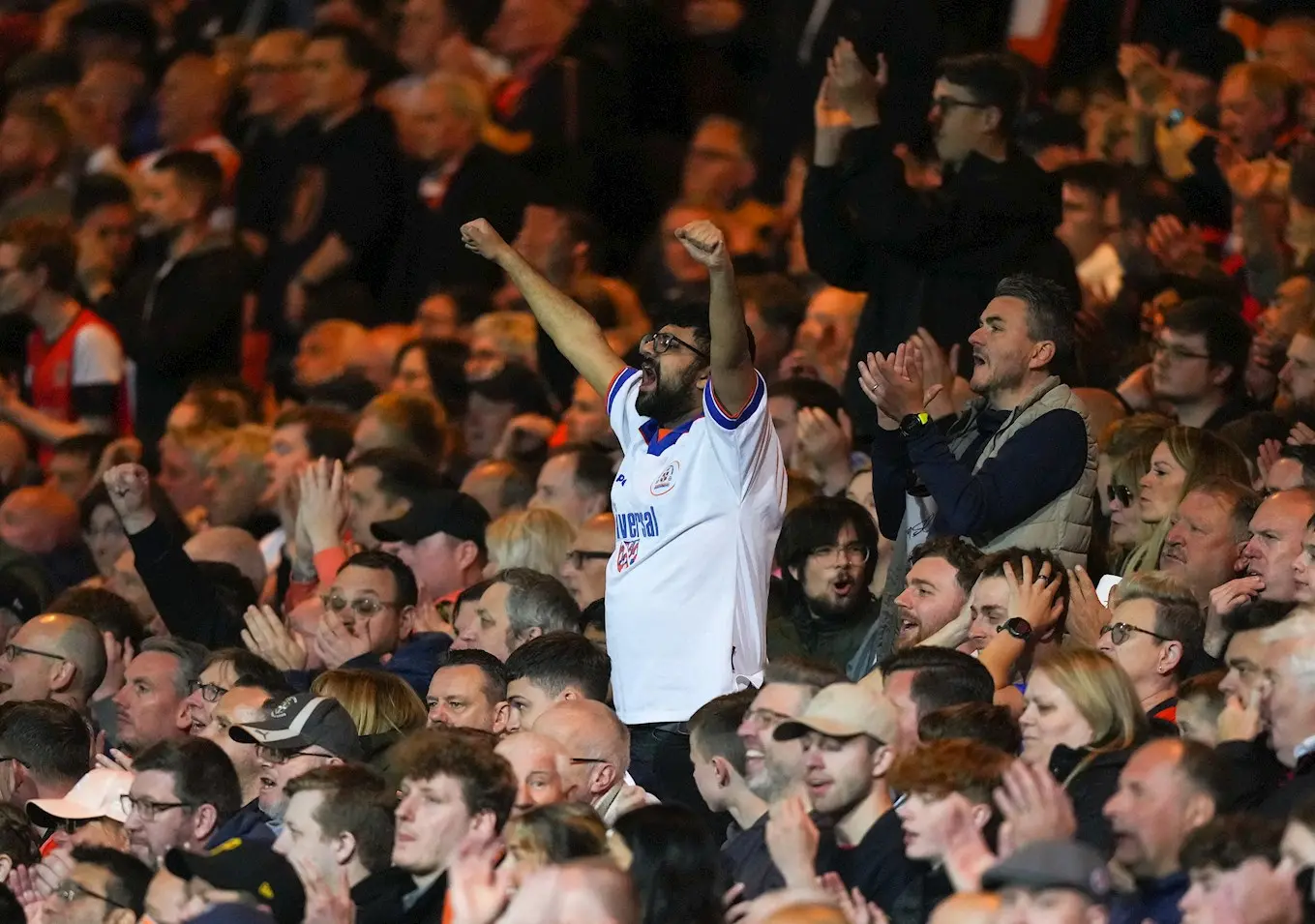 ar_lutontown-v-sunderland_16052023_00396.jpg