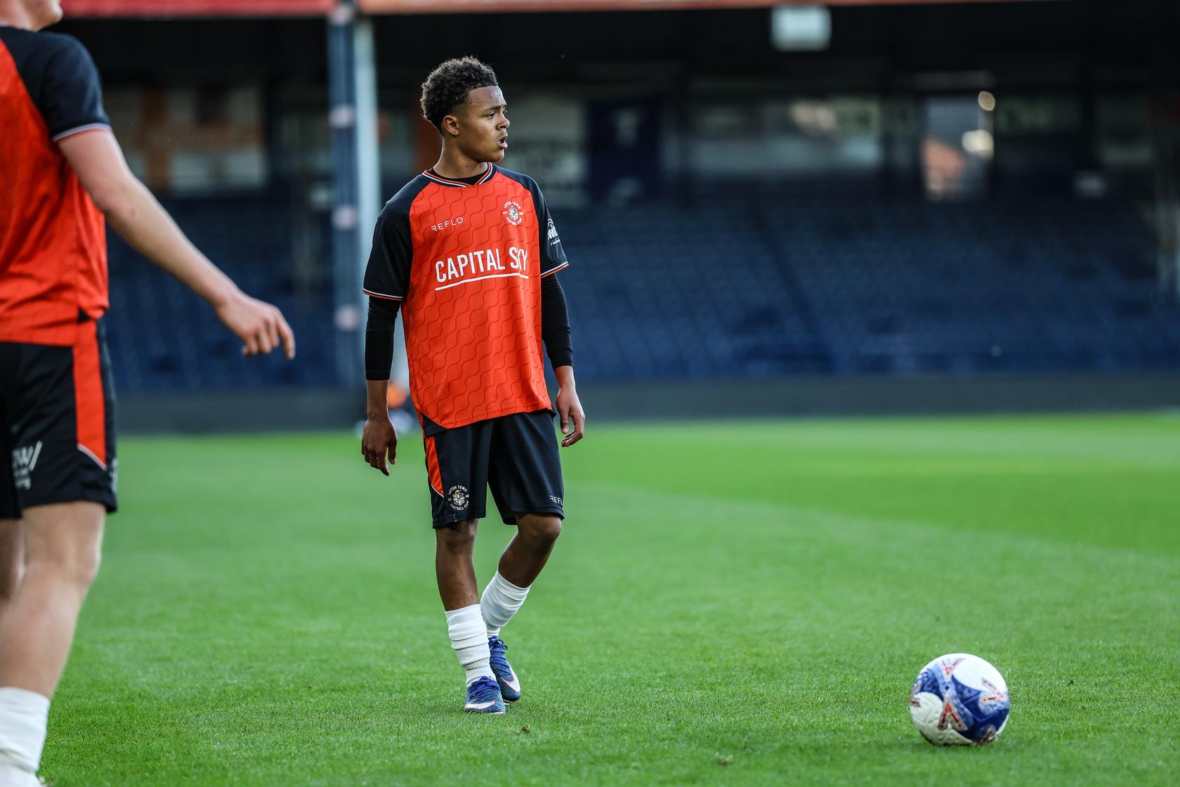 pdl pics/GD Luton U18s v Wimbledon PDL Cup Final 29APR26 088 Image