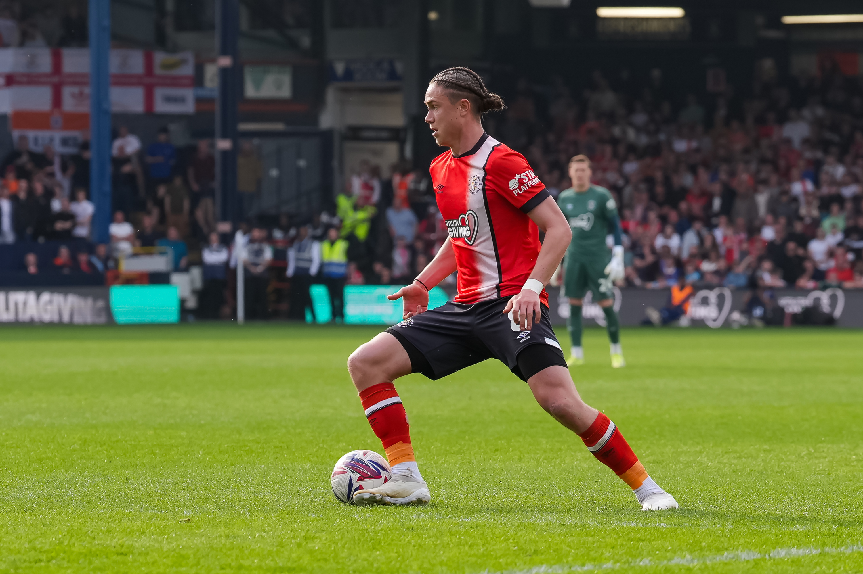 PMI Luton v Blackburn 12APR25 0075 Image