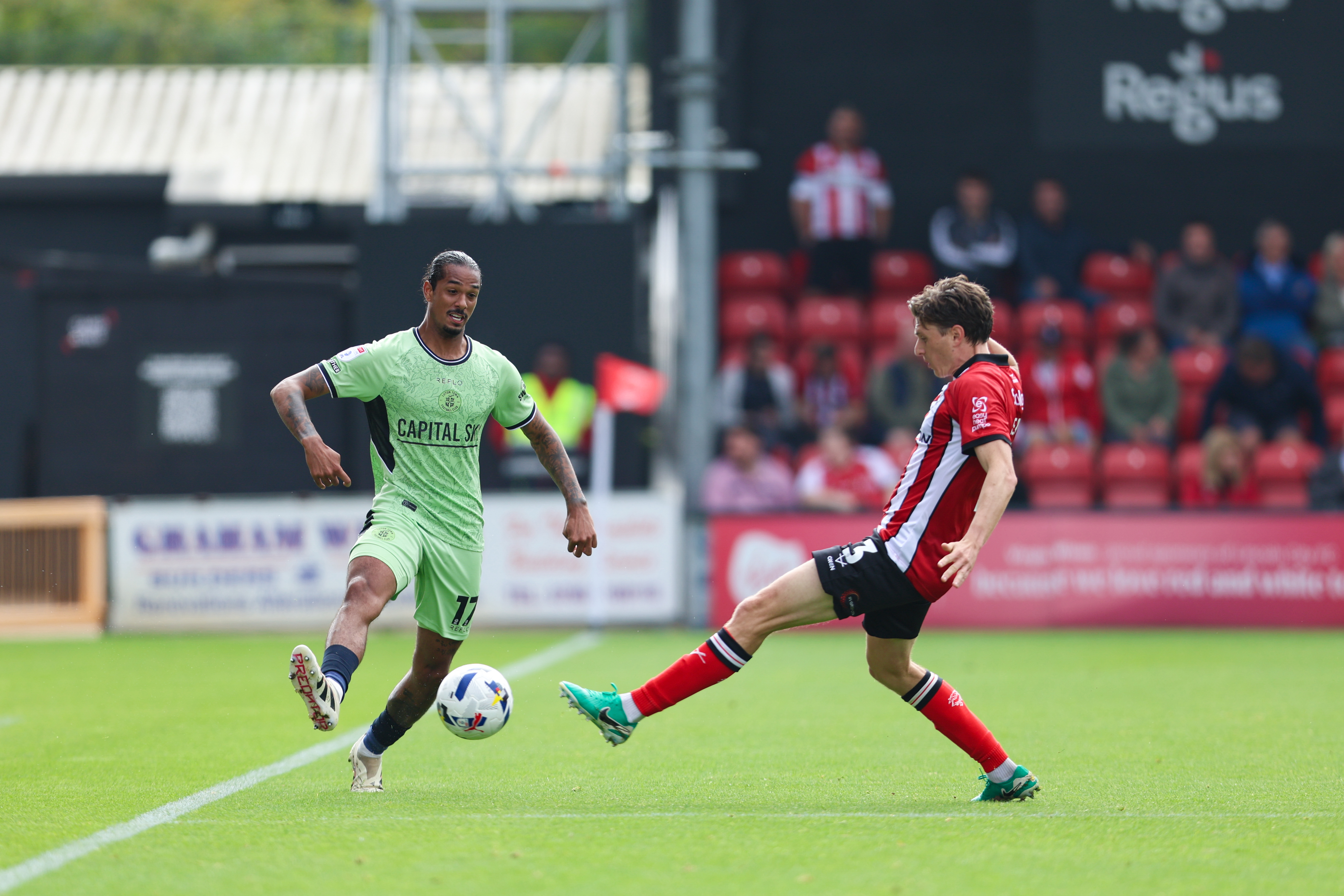 GD Lincoln v Luton 20SEP25 004 Image