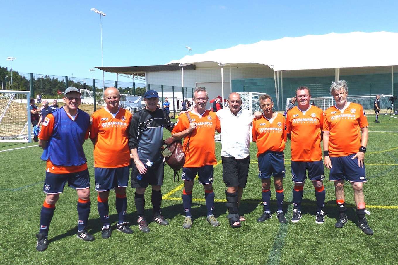 l-r-paul-haynes2cdavid-alker2ctony-mooney2c-john-aikman2c-ron-dalton2c-dave-kelly2c-tony-fields--allan-carrington.jpg