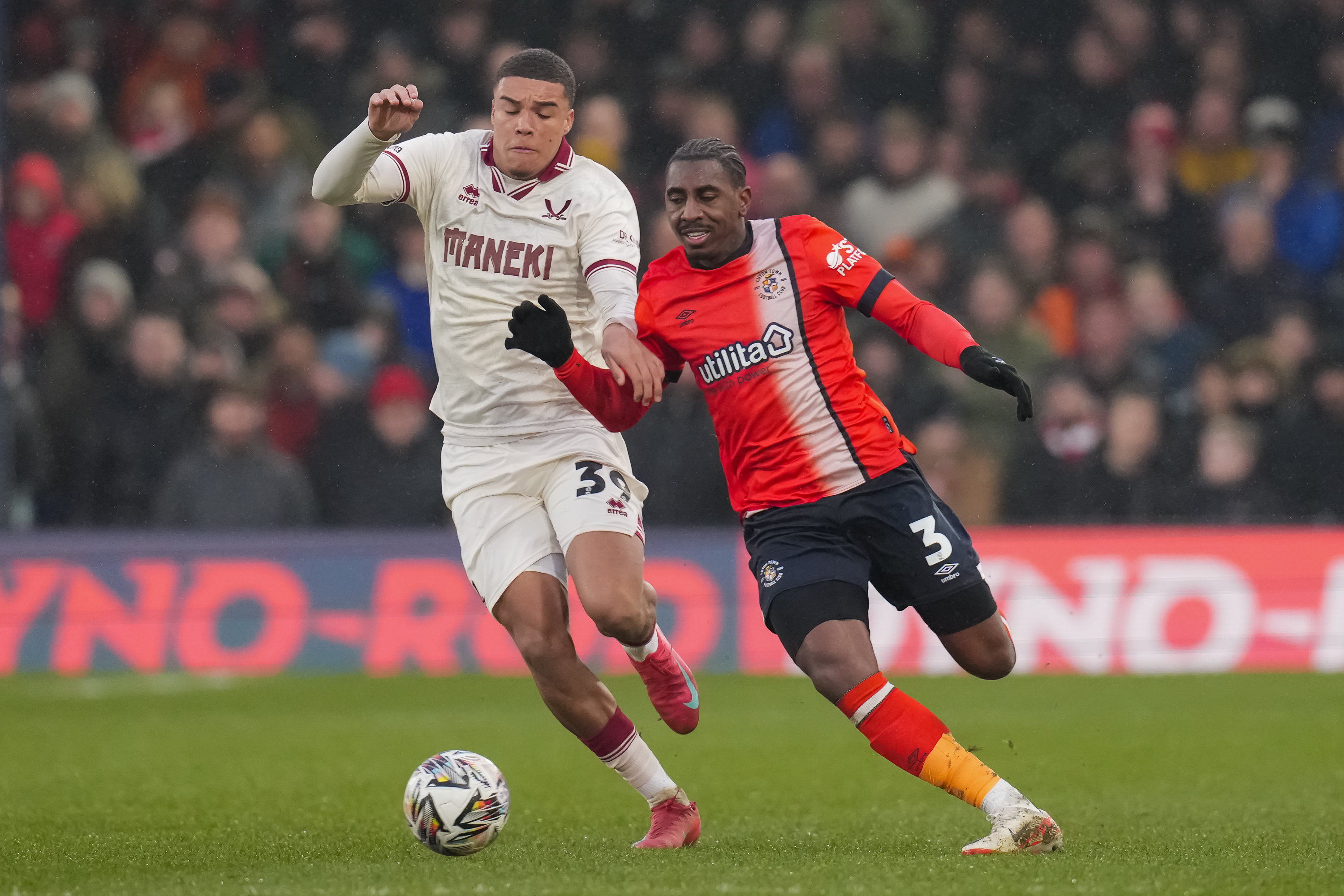 PMI Luton v Sheff Utd 15FEB25 0026 Image