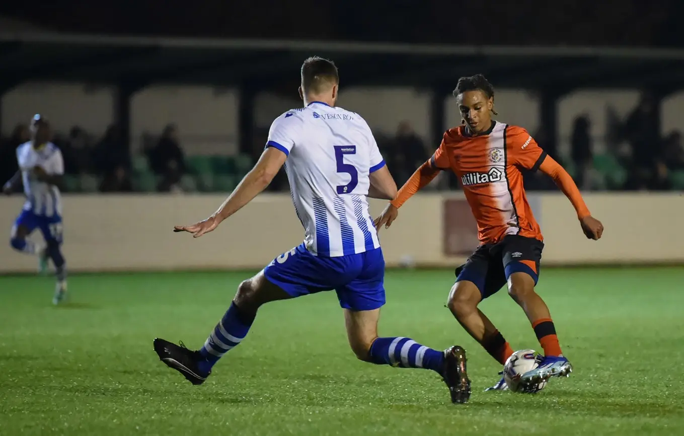 colchester-united-v-luton-town-025.jpg