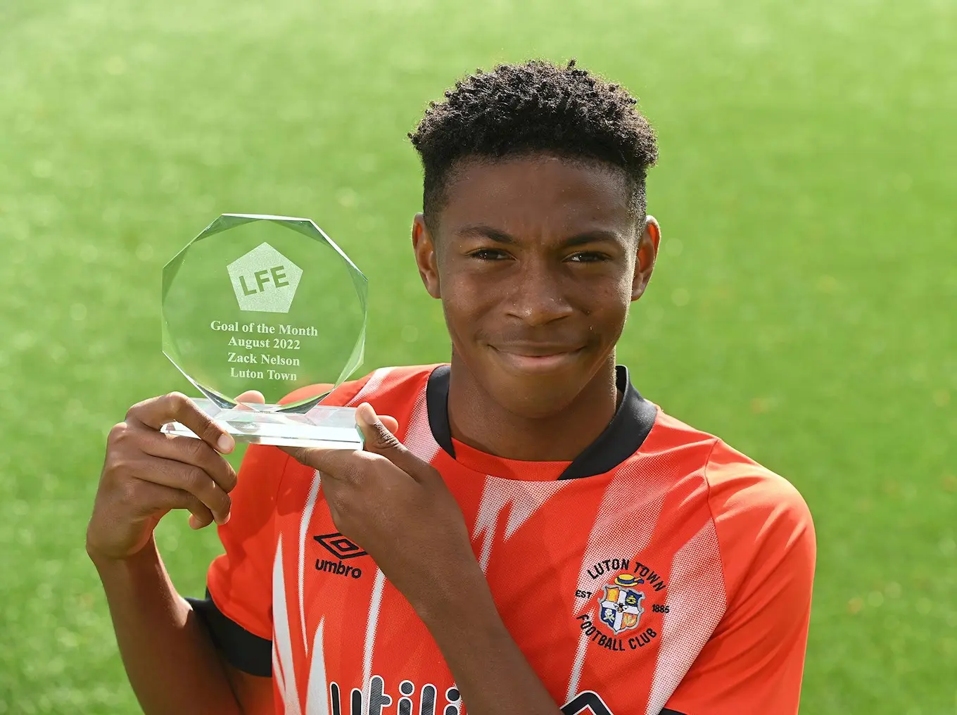 Zack Nelson collects LFE Goal of the Month award! - Luton Town FC