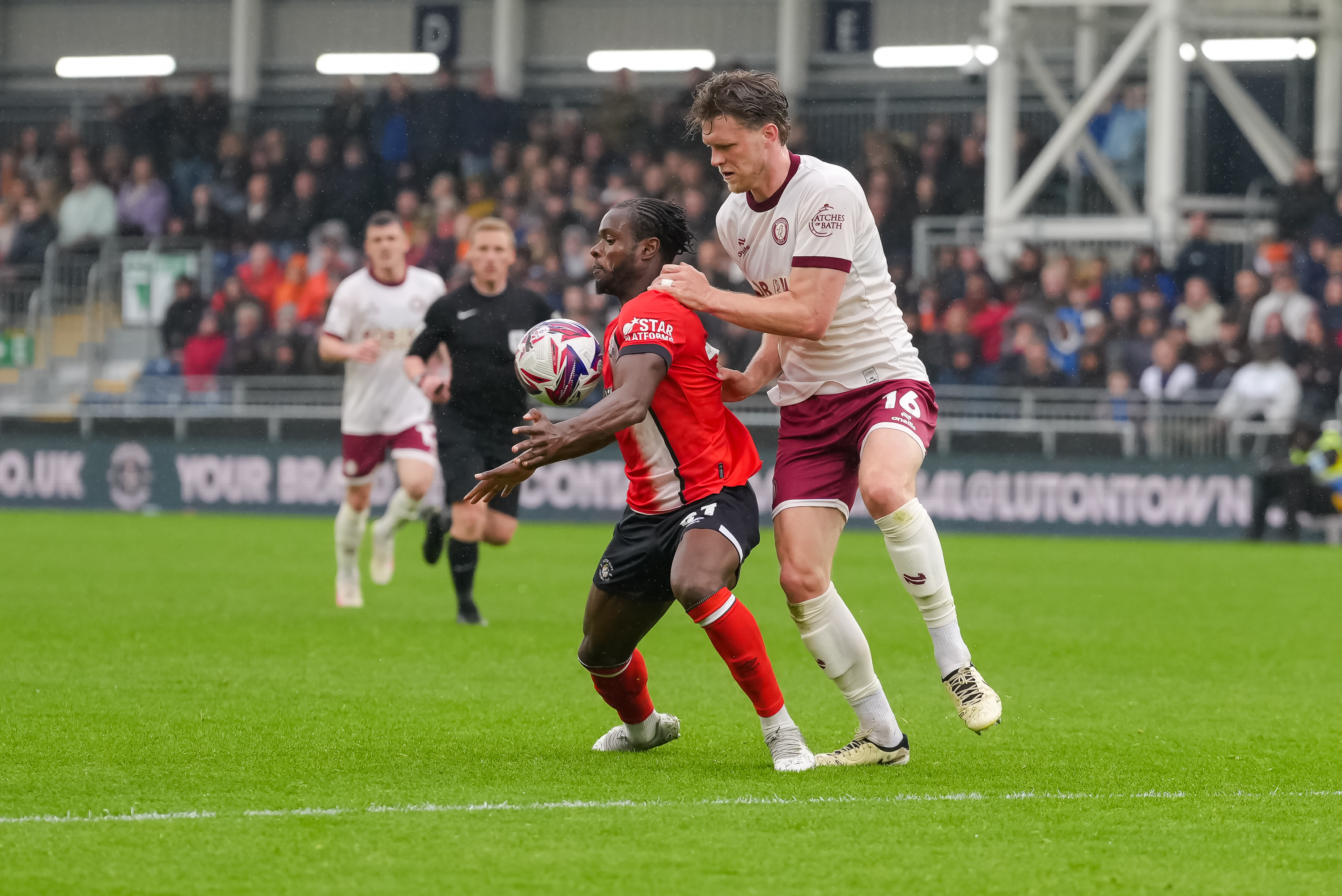 PMI Luton v Bristol City 21APR25 0045 Image