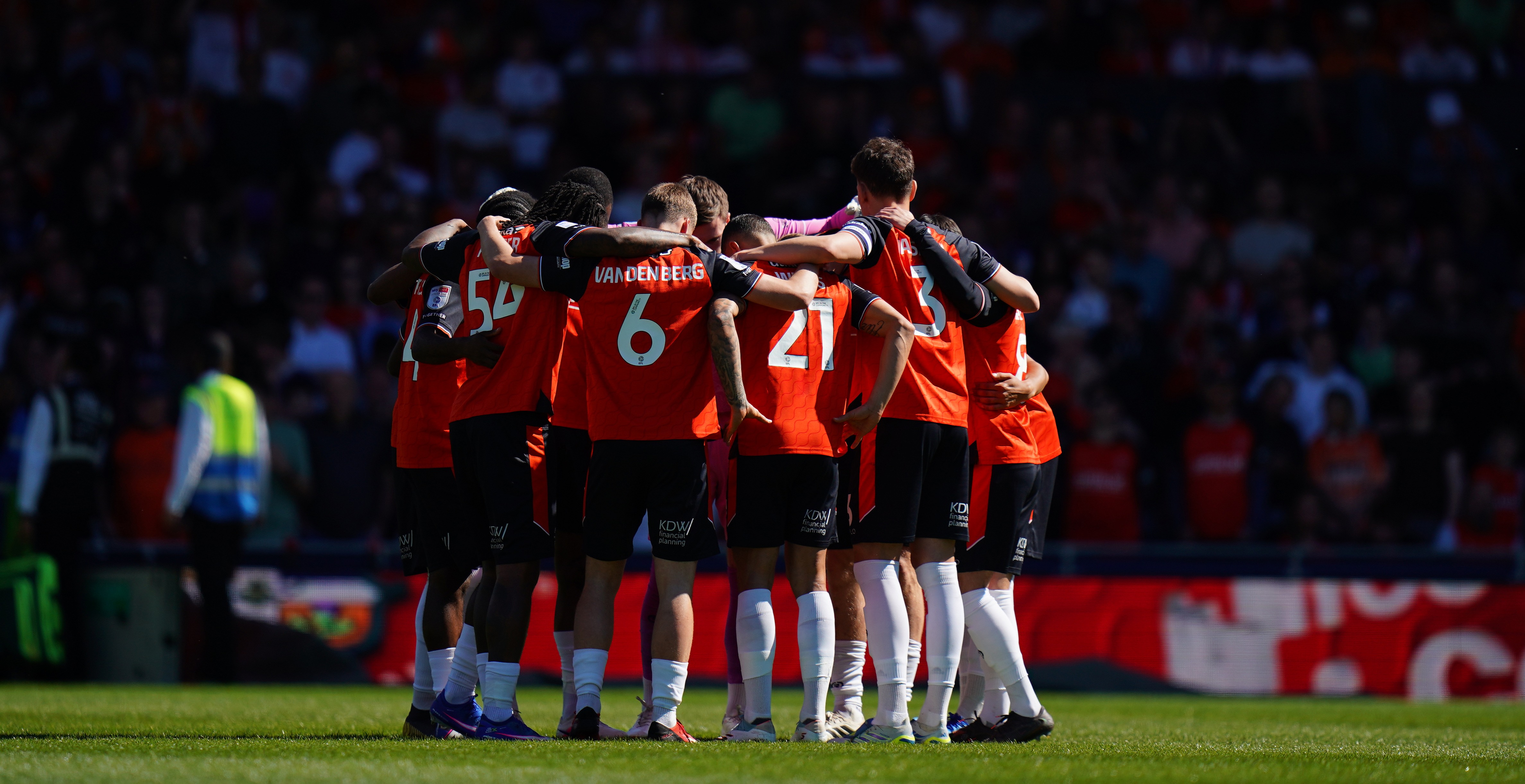PMi Luton Town v Barnsley 304 Image
