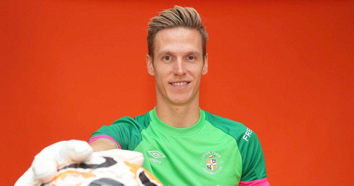Goalkeeper Kaminski captured! - Luton Town FC
