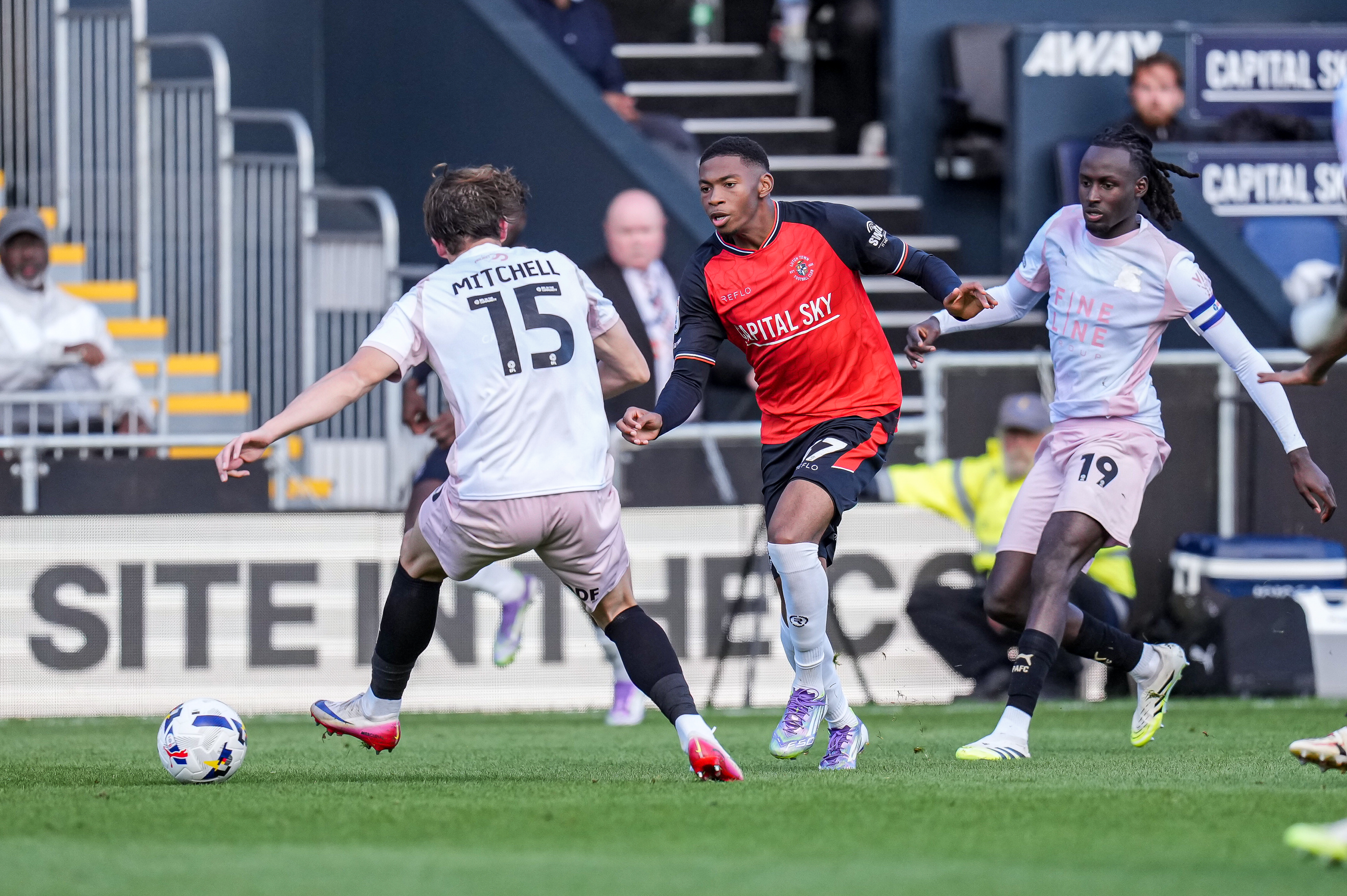 PMI Luton v Plymouth 13SEP25 0045 Image