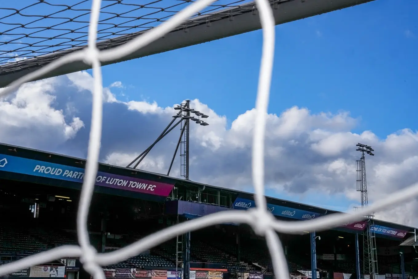 ltfc_luton_v_aston_villa_02mar24_21.jpg